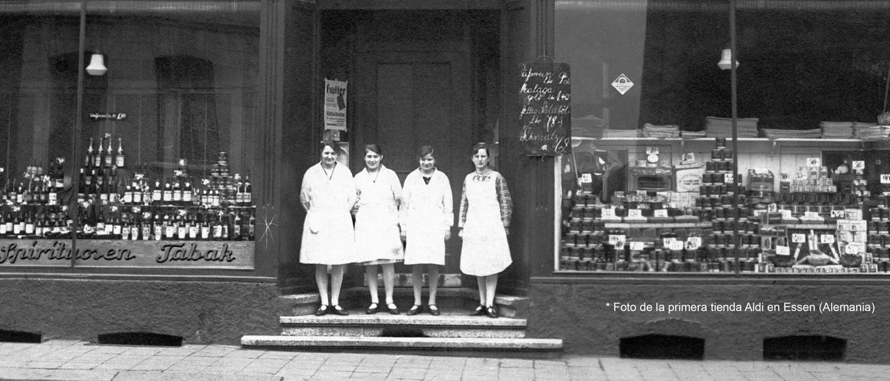 https://www.aldi.es/content/dam/aldi/spain/corporate/historia-3840x1645.jpg/jcr:content/renditions/original.transform/1817w/img.1537440825756.jpg