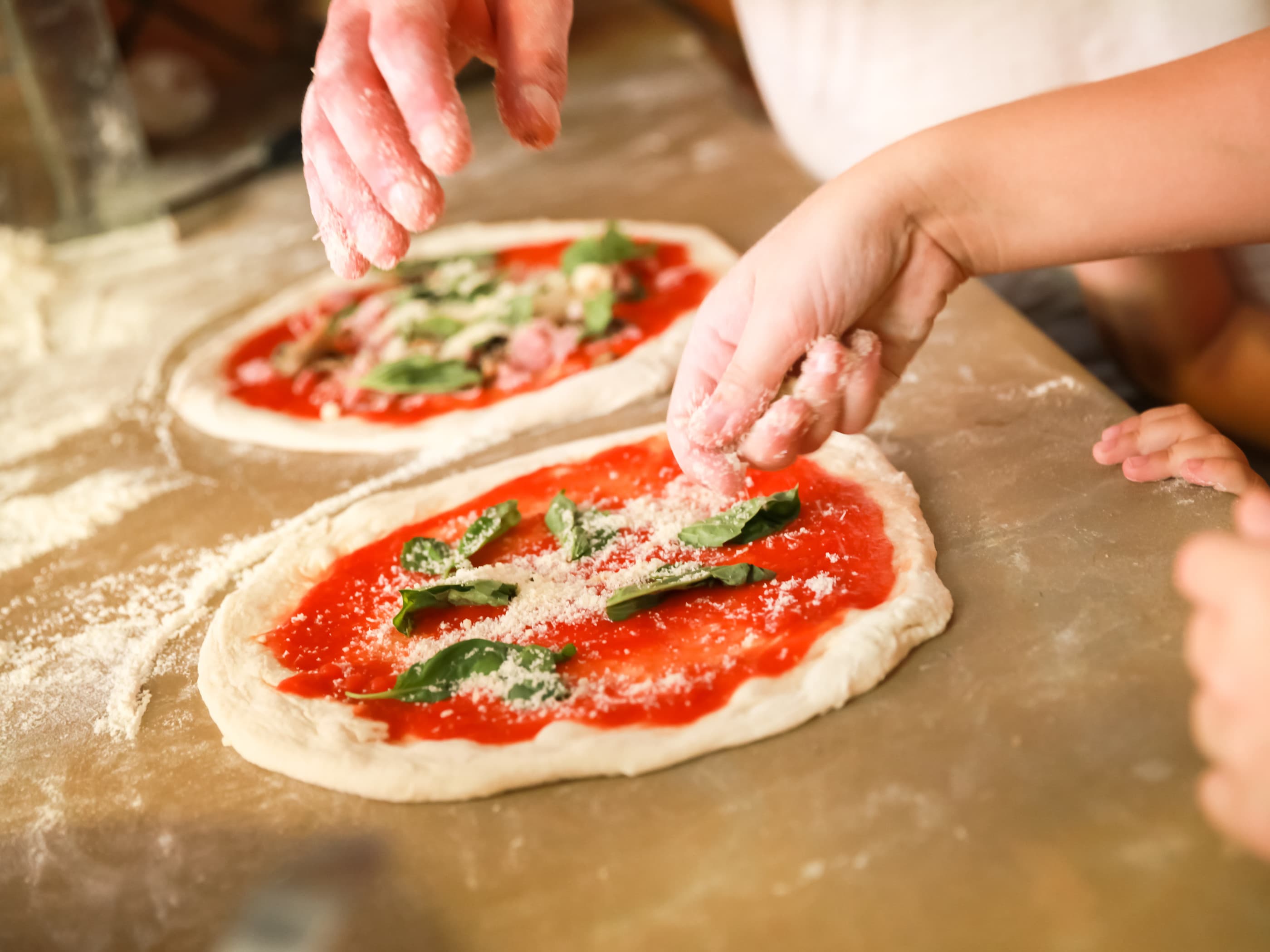 Prepara masa de pizza casera al estilo napolitano - ALDI
