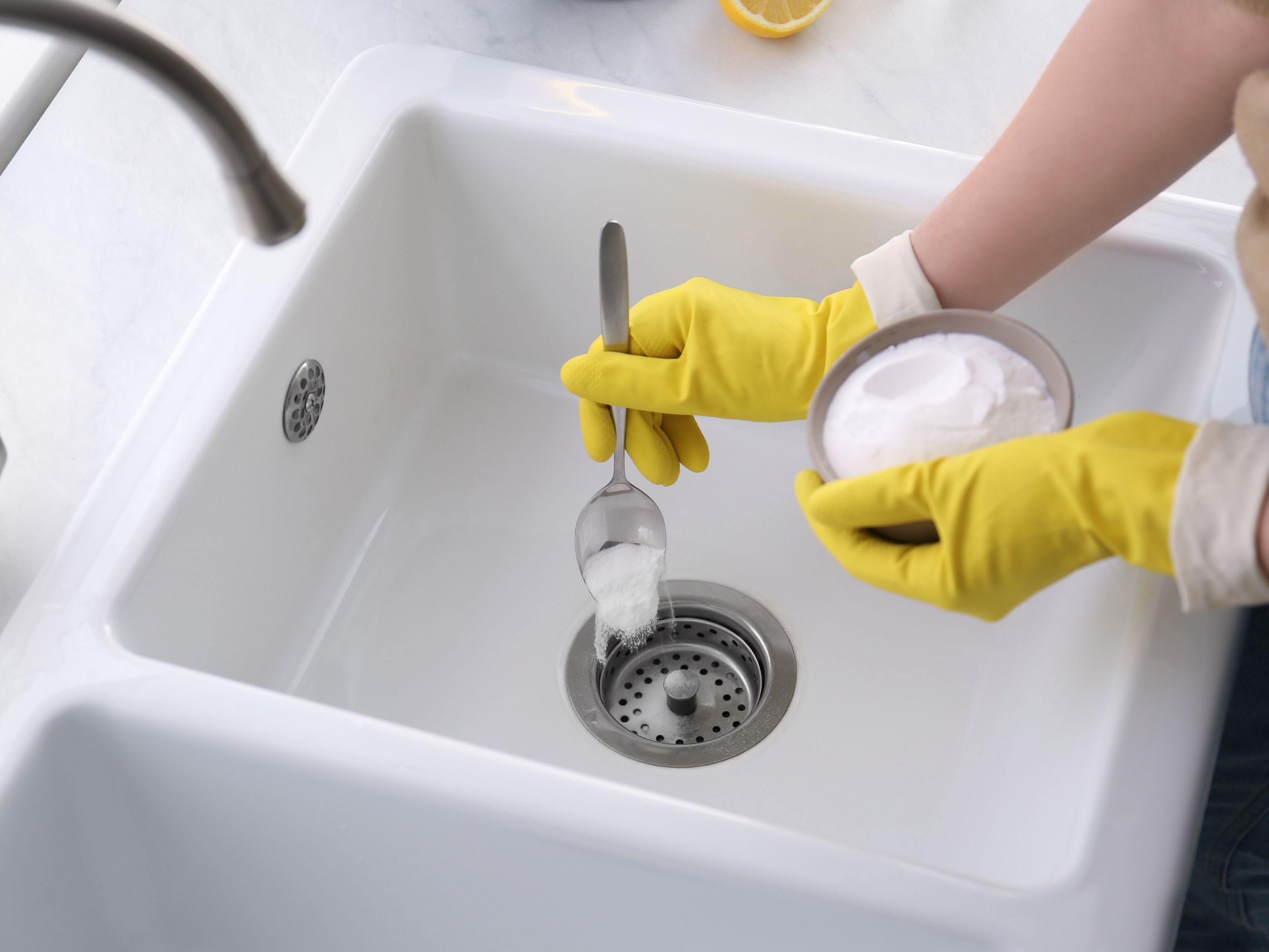 Cómo limpiar el fregadero y combatir malos olores ALDI